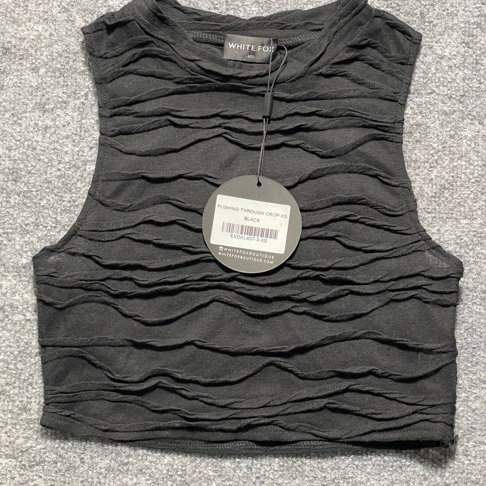 NWT Women’s Sheer Pushing Through Crop White Fox Tank Top Size XS